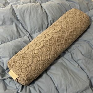 Yoga Bolster